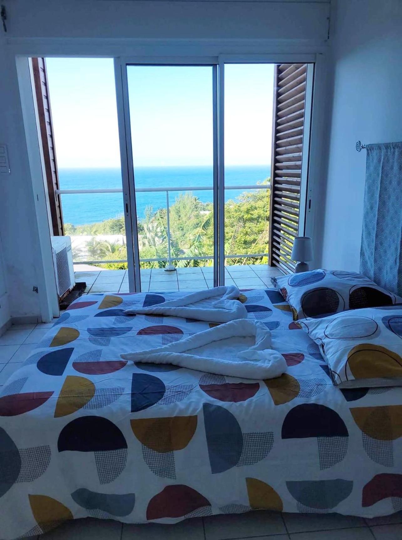 Grande Villa Au Calme - Vue Exceptionnelle - Climatisation - Piscine Sel Chauffee - Jardin Tropical Vincendo Esterno foto