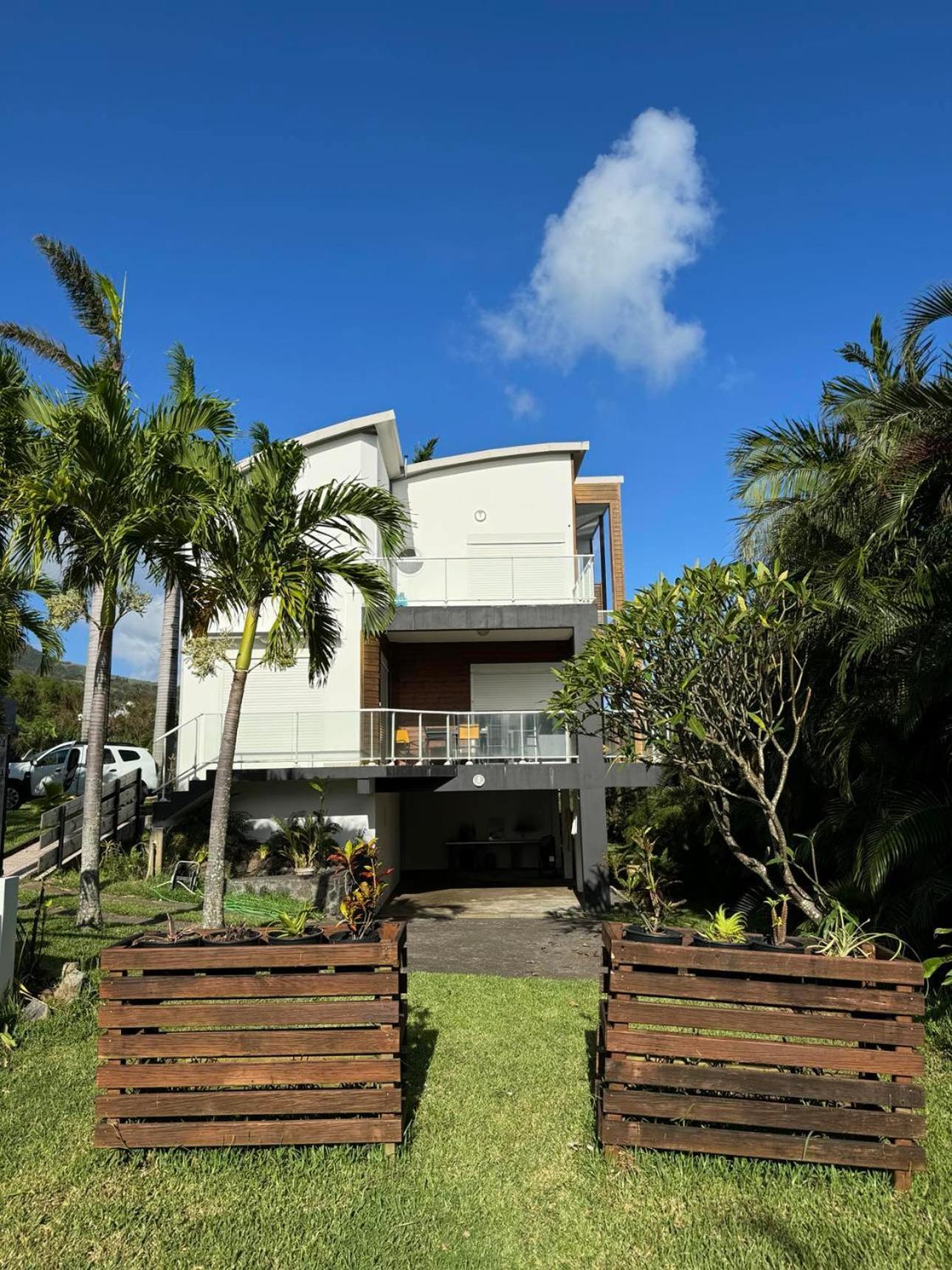 Grande Villa Au Calme - Vue Exceptionnelle - Climatisation - Piscine Sel Chauffee - Jardin Tropical Vincendo Esterno foto