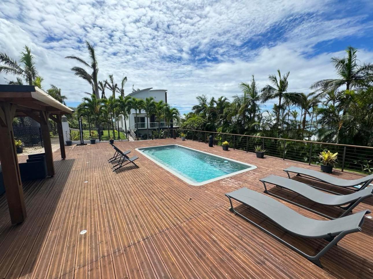Grande Villa Au Calme - Vue Exceptionnelle - Climatisation - Piscine Sel Chauffee - Jardin Tropical Vincendo Esterno foto